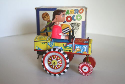PLASTIMARX 50’S MEXICAN TOY WIND UP VINTAGE TIN TOY CAR  CARRO LOCO IN BOX