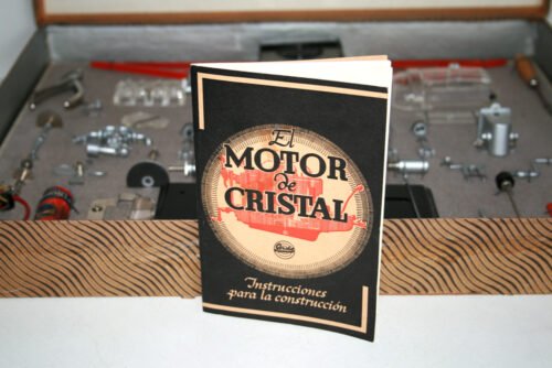 GESCHA 30's OR 40'S GERMANY BATTERY OPERATED VINTAGE TIN TOY TRANSPARENT MOTOR IN BOX - Image 3