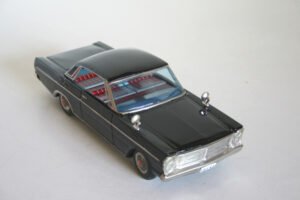 MASUDAYA 60’S 11.25 INCHES JAPAN FRICTION VINTAGE TIN TOY CAR FORD GALAXIE 500 XL