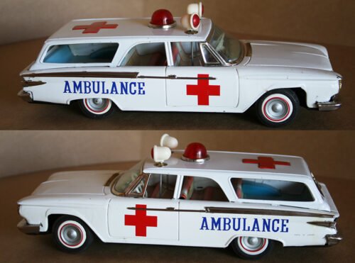 Ichiko Japan Plymouth 1961 Ambulance Station Wagon Friction 12.5 inches (30.7cm) original tin toy car - Image 5