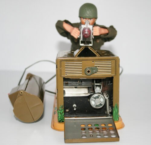 Tomy Japan 60’s Combat G.I. in Box R/C Battery Operated 11 inches (28 cm) original tin toy - Image 6
