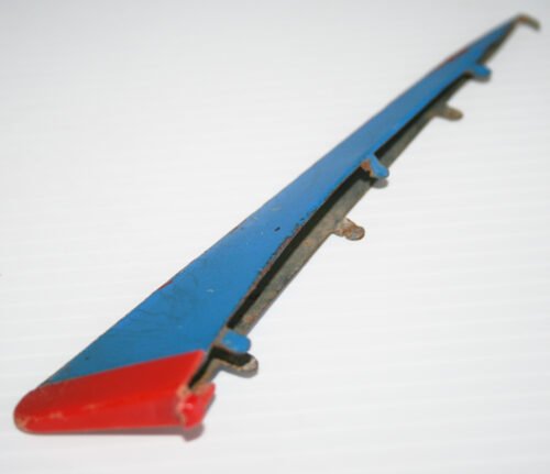Aoshin 70’s Blue Batmobile 12 inches (30.5cm) Blue Tin Left Side Wing with Red light original tin toy part - Image 6