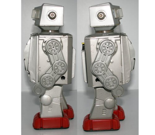 Horikawa Japan 60’s Silver Space Astronaut Robot Battery Operated 12 inches (30 cm) original tin toy space robot - Image 5