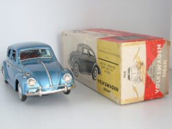 volkswagen-beetle-first-generation-in-box-bandai-60s