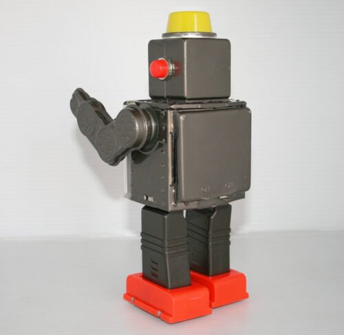 Horikawa 60’s Engine Robot Hybrid Last Generation Battery Operated 8.5 inches  (22 cm) original tin and plastic toy space robot - Image 4