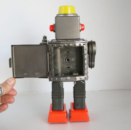 Horikawa 60’s Engine Robot Hybrid Last Generation Battery Operated 8.5 inches  (22 cm) original tin and plastic toy space robot - Image 5