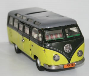 11Tipp&Co.LemyPoliumexVWTransporterMicro-Bus