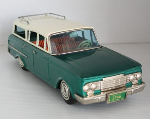 17BandaiTFCNashRamblerWagon