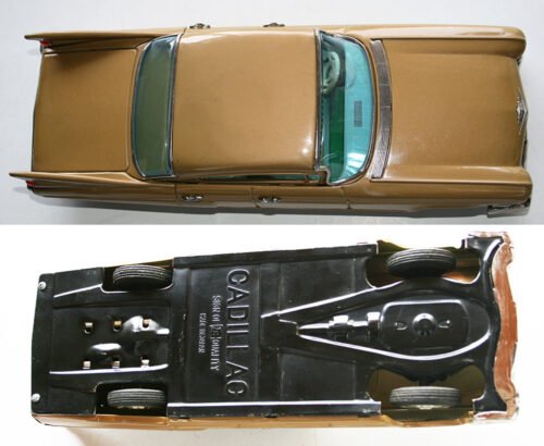 Bandai 60’s Cadillac 1959 Friction 12 inches (30 cm) original tin toy car - Image 8
