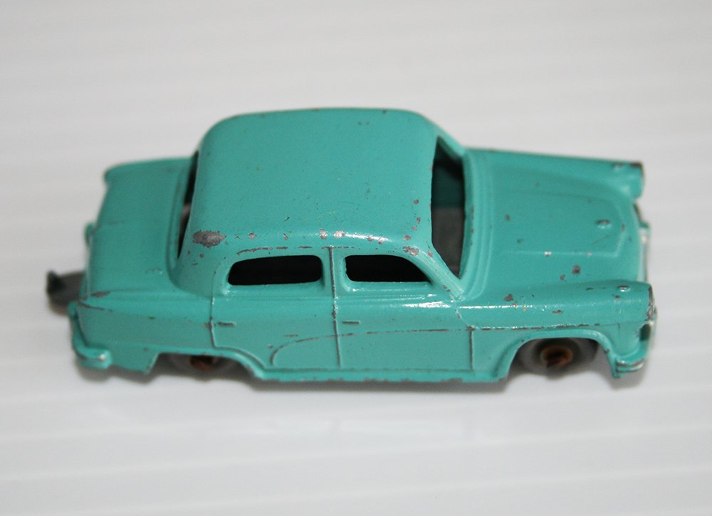 lesney england diecast cars