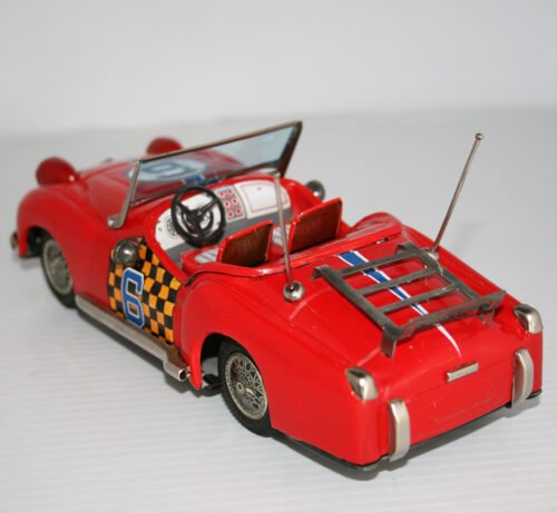 Bandai 50’s Triumph TR 3 Nº 6 Convertible Friction 8 inches (20 cm) original tin toy car - Image 6