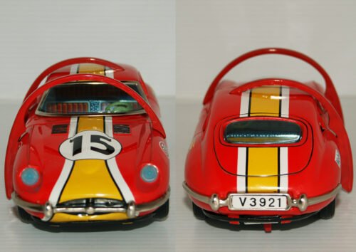 Masudaya MT 60’s Jaguar Stunt Car Nº 7 in Box Battery Operated 9.5 inches (24 cm) original tin toy car - Image 7