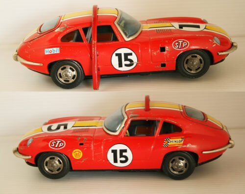 Proyect Masudaya MT 60’s Jaguar Stunt Car Nº 15 Battery Operated 9.5 inches (24 cm) tin toy car - Image 6