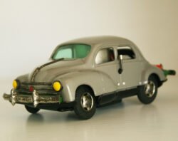 1MasudayaMTTBCRenault4CVLuckyCar