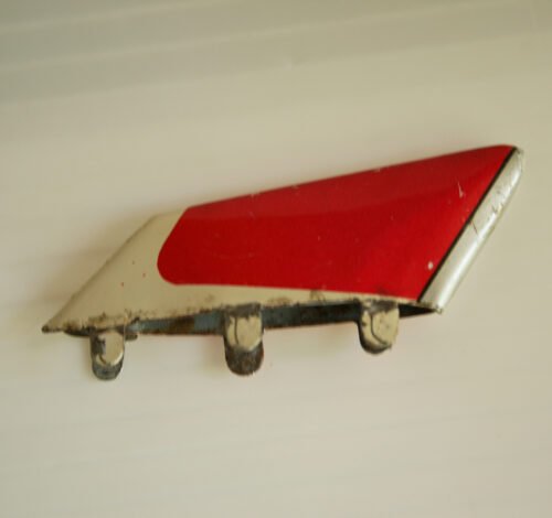 16AlpsTPCPontiacFirebirdIIIRightSideWing