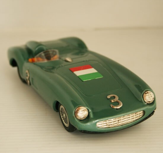 28BandaiTFCFerrari813Italy