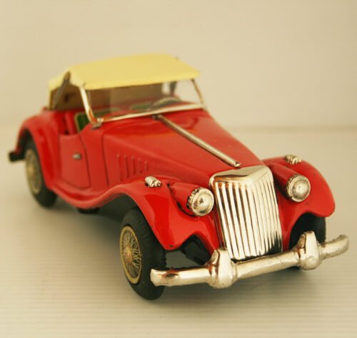 Yoshiya KO Japan 50’s MG Midget Convertible Friction 8.75 inches (22 cm) original tin toy car - Image 3