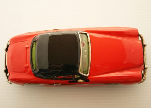 Kaname KS Japan 50’s The Swedish Volvo Sport P 1900 Battery Operated 8.75 inches (22 cm) original tin toy car - Image 8