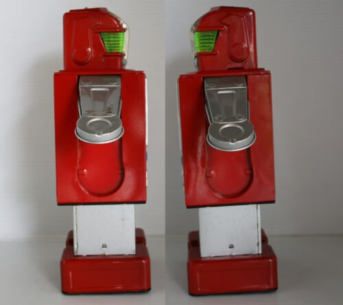 Yonezawa Japan 60’s Space Explorer Robot Battery Operated 11.5 inches (29 cm) original tin toy robot - Image 10