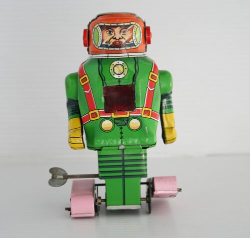 Yoneya S.Y. Japan 50’s Space Man Robot with Sparks Wind-Up 5.5 inches (14 cm) original tin toy robot - Image 7