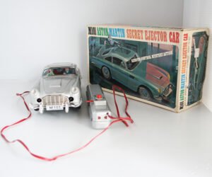 Daiya Japan 60’s Aston Martin in Box Battery Operated R/C 11.5 inches (29 cm) original tin toy car