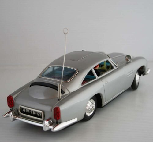 Aoshin Japan 60’s Aston Martin in Box Battery Operated 12 inches (30.5 cm) original tin toy car - Image 6