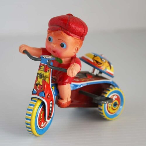 Unknown Brand Japan 50’s Celluloid Doll on Tricycle Windup 4 inches (10 cm) original tin toy - Image 3