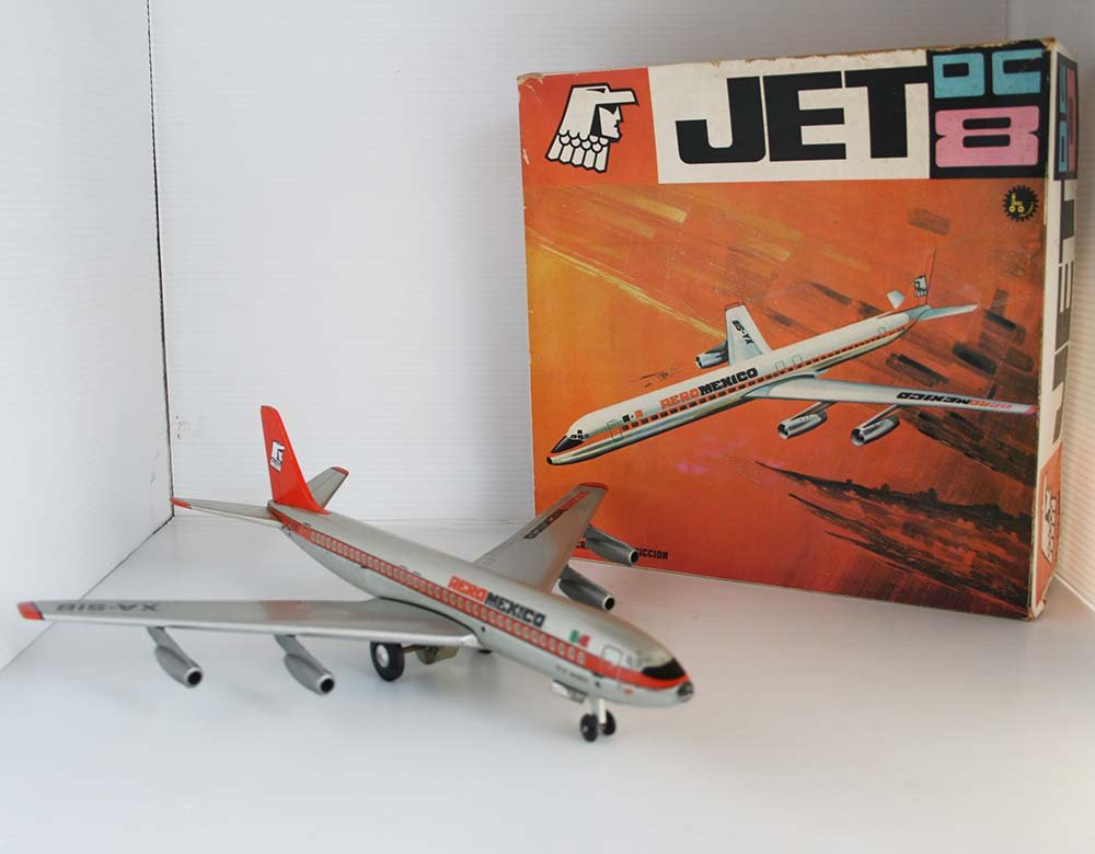 Lemy Poliumex TippCo. Mexico 60 s Jet AEROMEXICO DC8 in Box Friction 15 Inches 38 cm original tin toy jet Tin Toy Car