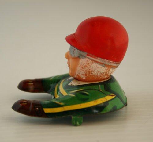Aoshin ASC Japan 60’s Tin & Vinyl Driver from Jaguar XKE Convertible, original tin toy part - Image 4