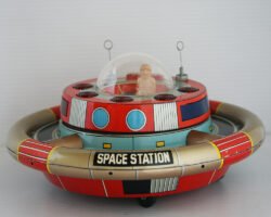 50NomuraTBSpaceCommanderStation