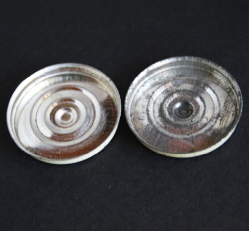 Nomura Marusan Japan Several Cars, Two Tin Hubcaps, original tin toy parts - Image 3