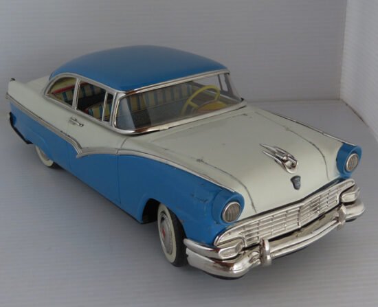 17MarusanKosugeTBCFordFairlane1956