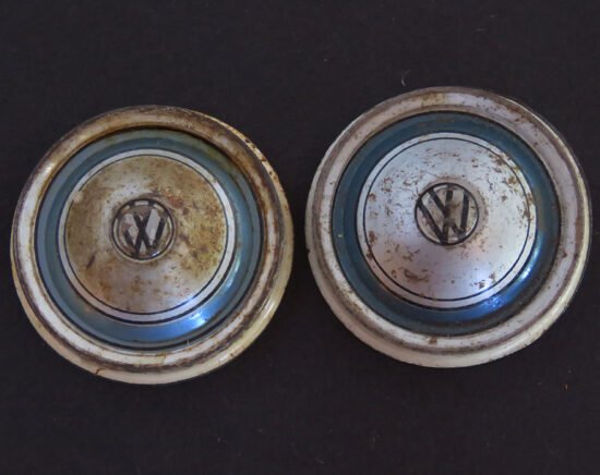 24BandaiTPC2TinHubcapsVWBeetle