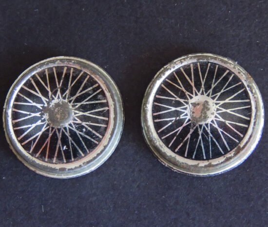 40BandaiTPC2TinHubcapFerrariSuperAmerica