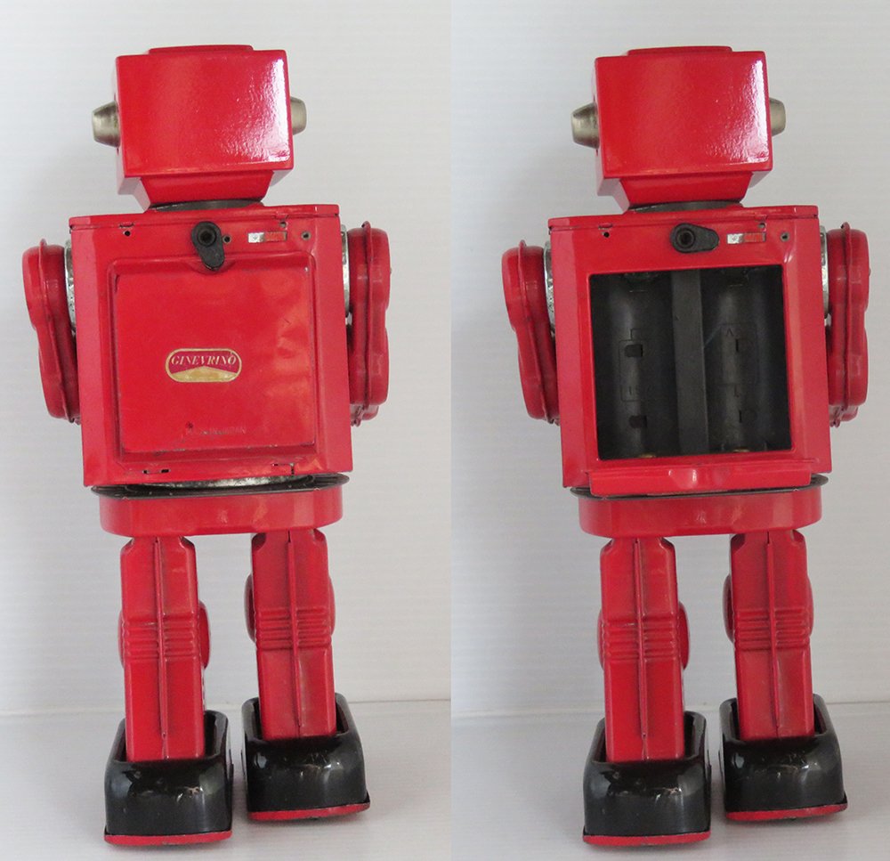 Horikawa S.H Japan 60’s Swivel-o-Matic Astronaut Robot Battery Operated 11 inches (28 cm) original tin toy space robot - Image 7