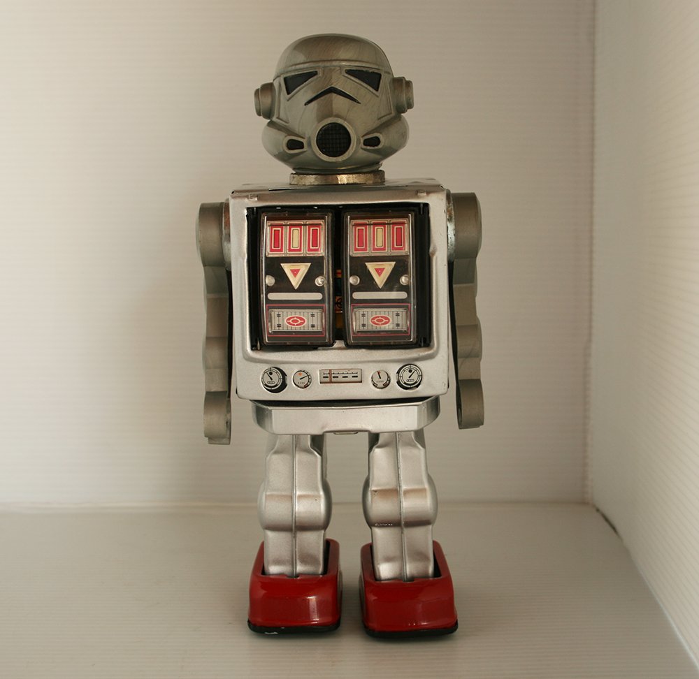 Star Wars 90’s Stormtrooper Robot Battery Operated 11.75 inches (29.5 cm) original hybrid tin toy space robot - Image 6