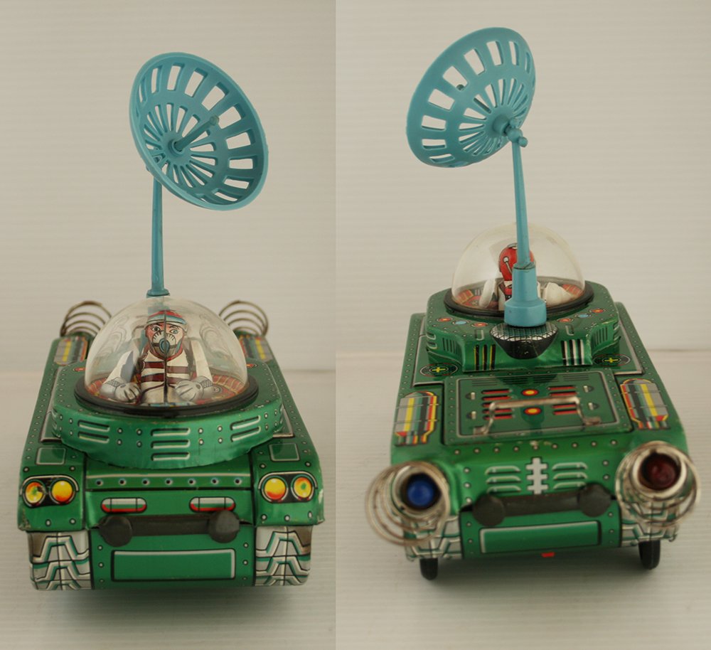 Masudaya MT Japan 60’s Space Tank Battery Operated 8.50 inches (22 cm) original tin space toy - Image 6